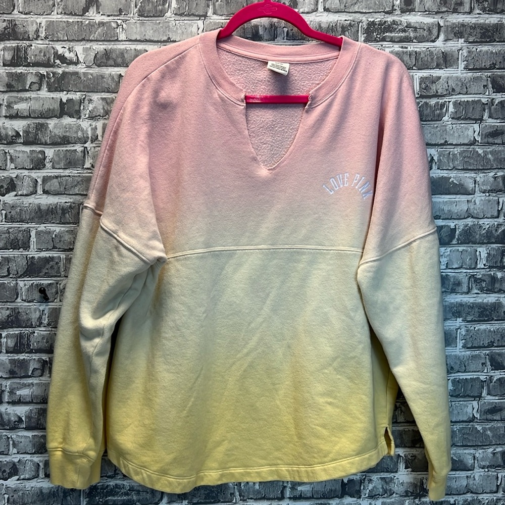 PINK‎ sweatshirt